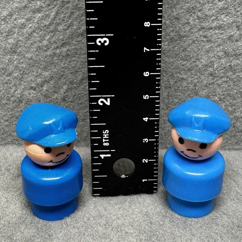 Vintage Fisher Price little people lot/2 blue plastic mailman pilot police man